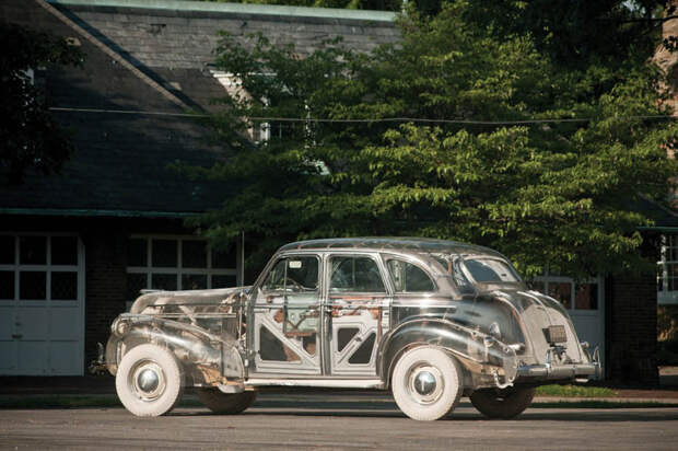 1939 Pontiac plexiglass ghost car 11