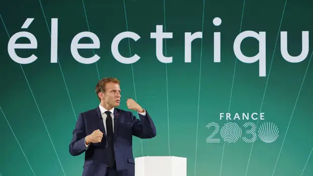 Макрон выступил за выплату компенсаций французам из-за подорожания электричества