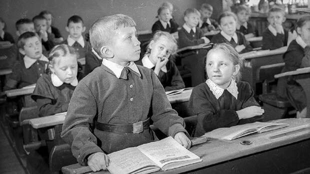 Образование в СССР: история в фотографиях СССР, воспоминания, грамотность, история, образование, обучение, система образования, что мы потеряли