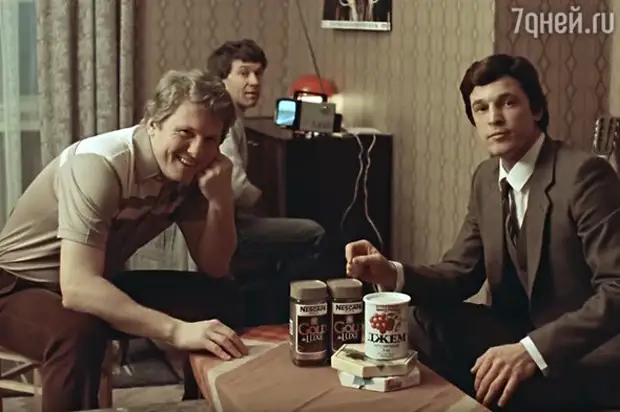 «Зимняя вишня»: как выглядят актеры любимой мелодрамы спустя 37 лет