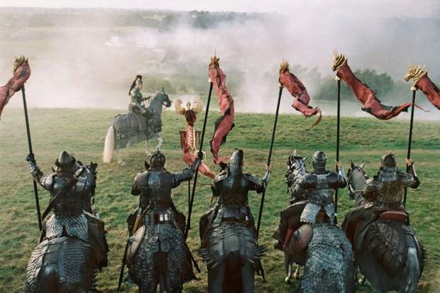 кадр из фильма "Король Артур", 2004 год