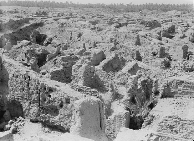 Руины Вавилона в 1932 году Руины Вавилона в 1932 году