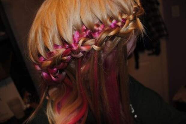 Как же мне нравятся девушки с косичками... Как же мне нравятся девушки с косичками...