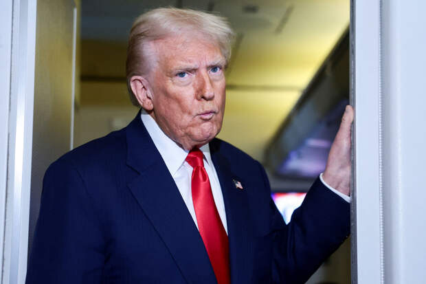 NYT: США могли провести операцию против Мадуро из-за его танцев