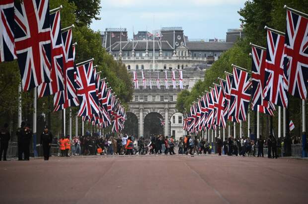 Великобритания пообещала не прогибаться под Трампа