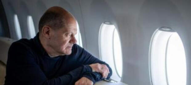 Канцлер Германии облетел воздушное пространство России на пути в Японию