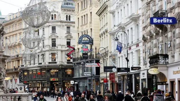 В Австрии введут временный карантин для приезжающих