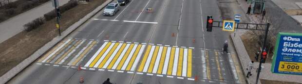 Новый светофор установили между 5 и 6 микрорайонами в Актау