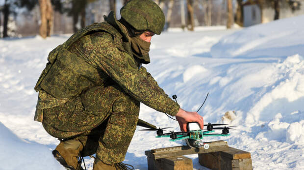 Операторы FPV-дронов сорвали две попытки ротации ВСУ. Лучшее видео из зоны СВО