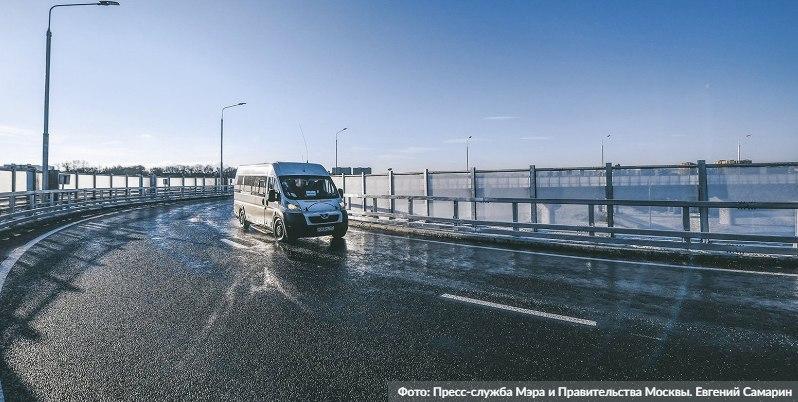 Собянин отметил темпы реконструкции Волоколамской развязки на МКАД Фото: Евгений Самарин mos.ru