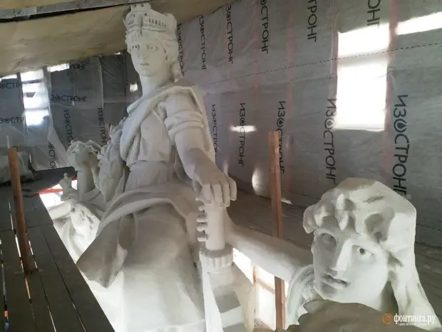 «Новости, от которых у всех волосы дыбом встали, появились из ниоткуда». Что происходит с Биржей