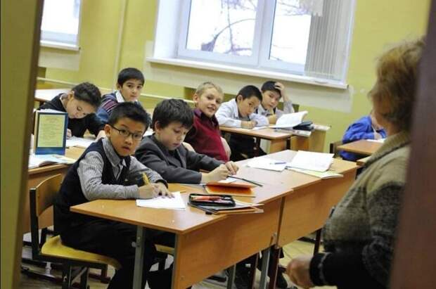 После слов президента о школьных классах России, заполненных детьми мигрантов, я поняла, что у нас будет дальше с образованием