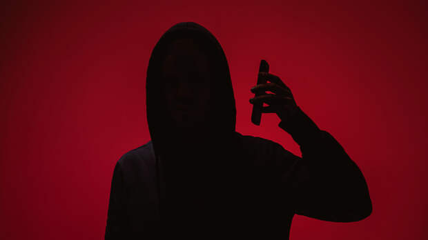 Россиян предупредили, что мошенники стали звонить с городских номеров