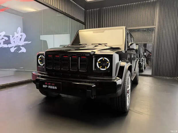 Новая версия китайского «Гелендвагена»: представлен «тактический бокс» Beijing 81 2.0