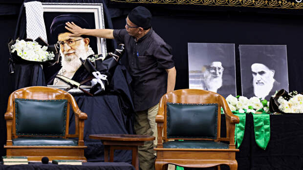 «Мы хотим кровной мести»: Иран не простил США убийство верховного лидера