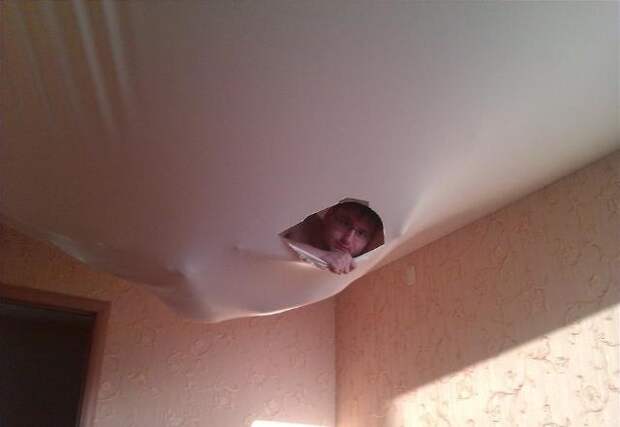 Снова залили соседи? Эпичные снимки, которые заставят задуматься о переезде в частный дом