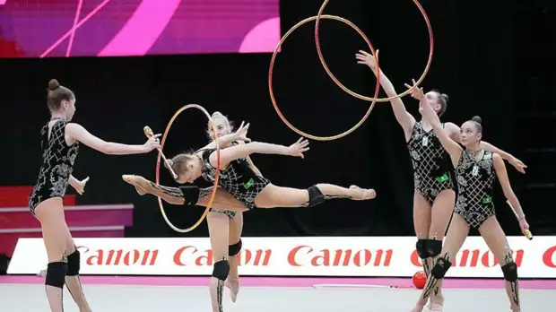 Сборная России уступила Италии золото в групповых упражнениях на ЧМ-2021