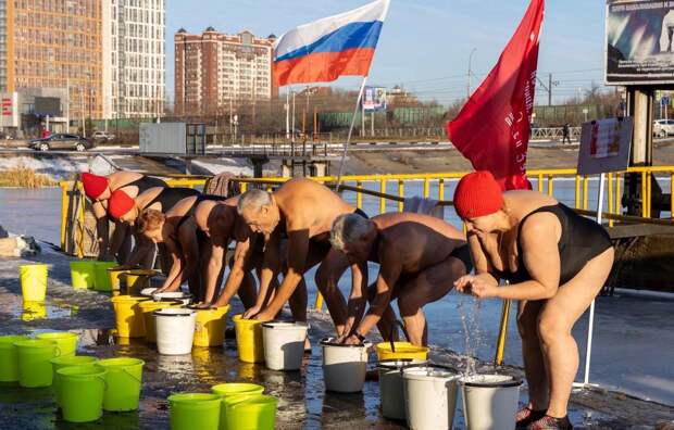 В Рязанской области прошел фестиваль закаливания и зимнего плавания «Энергия холода 2024»