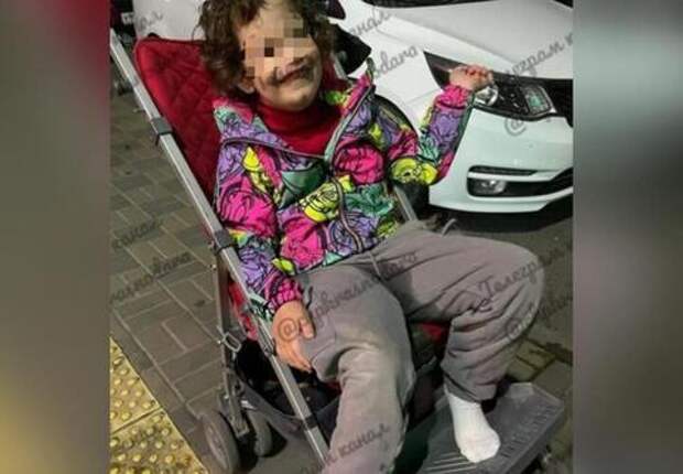 Бросила больного ребёнка на улице: в полиции решат, что делать с безответственной матерью в Краснодаре
