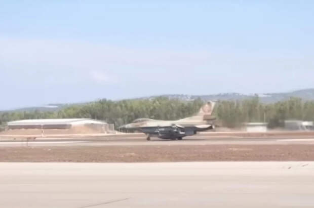 Израиль признал, что своим ударом повредил синагогу в Иране