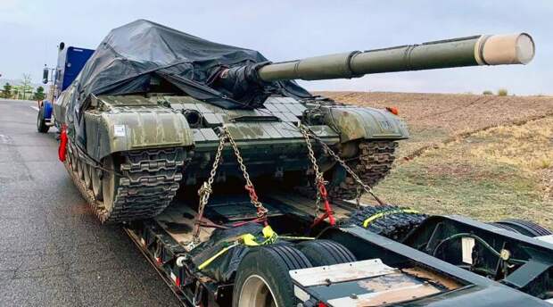 Загадочный танк Т-72 в США: притащили явно не только поглядеть и пощупать