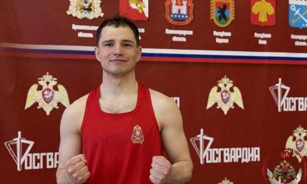 Вельчанин Роман Сухановский выиграл окружной чемпионат Росгвардии по боксу и отобрался на всероссийский турнир