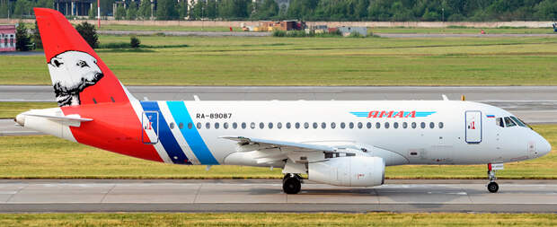 Авиакомпания Ямал не намерена платить за сломанные самолеты SSJ-100