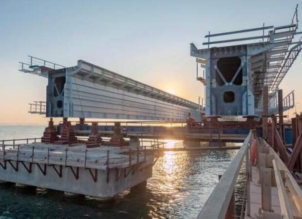 Озвучена причина обрушения части Крымского моста