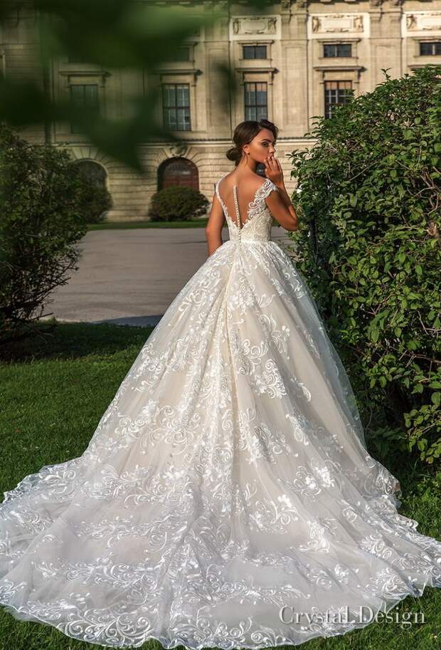 crystal design 2018 cap sleeves sweetheart neckline full embellishment romantic princess ball gown wedding dress sheer button back chapel train (steffani) bv