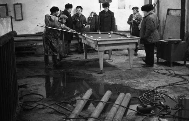 Убогие советские пословицы и поговорки.