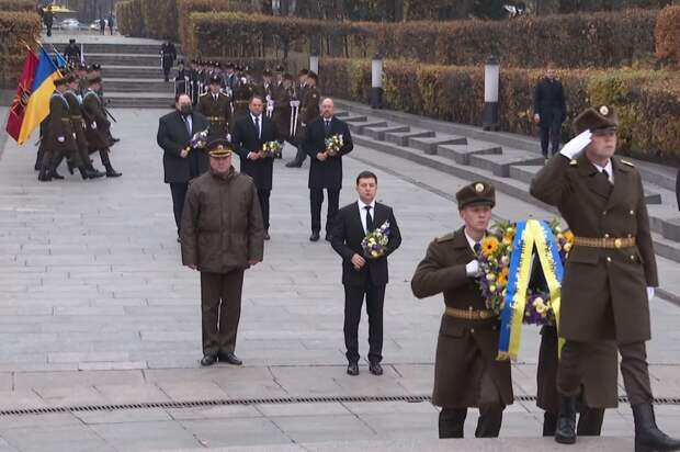 На Украине вымарали главную часть своей истории