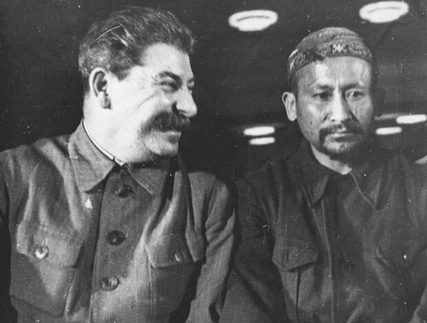 Зачем Сталин принудительно переселял народы?