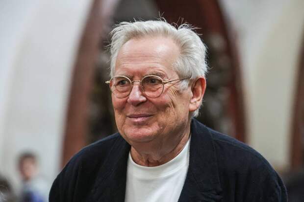 Стоянов ответил на слухи о тяжелом характере Догилевой