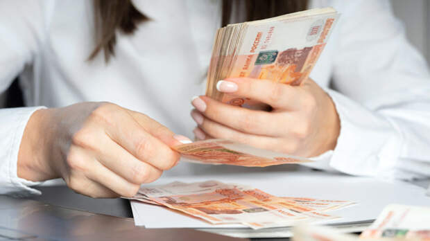 Сколько нужно зарабатывать в 2026 году, чтобы получить максимум пенсионных баллов