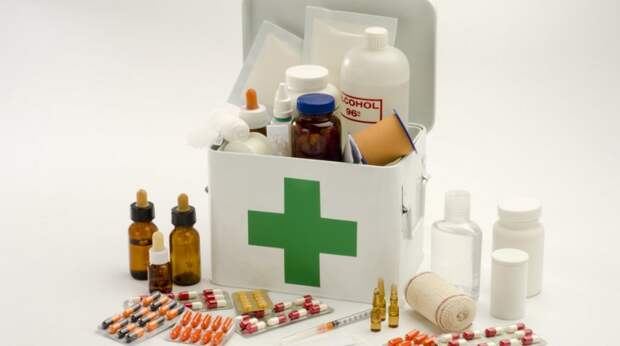 Аптечка с лекарствами