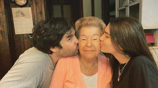 Как реально живет Наина Ельцина с пенсией выше 600 000р. Внуки просто обожают