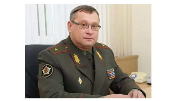 Военные вузы разных ступеней окончил с отличием: в Белоруссии сменился начальник Генштаба