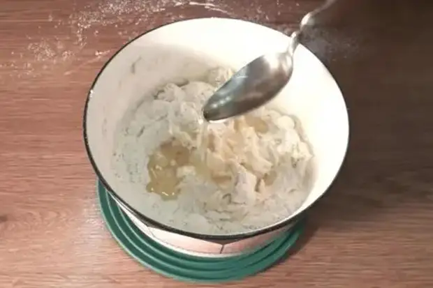 : : 5 : 5