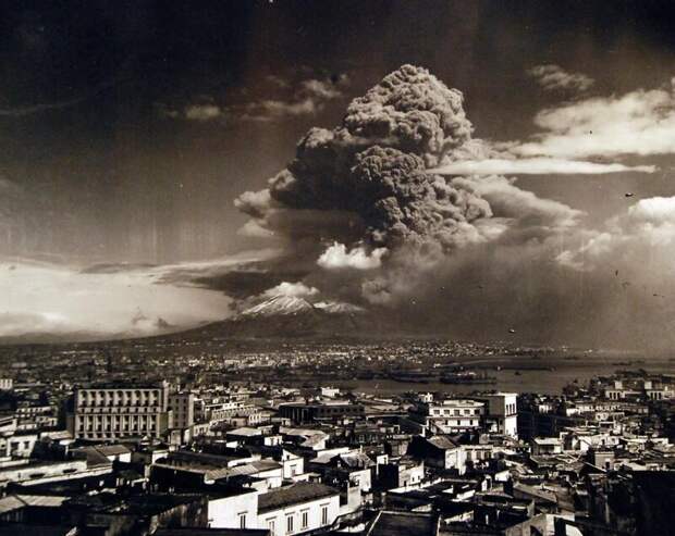 27. Извержение вулкана Везувий в 1944 году жизнь, исторические фото, история, прошлое, фото
