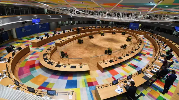 Саммит ЕС поручил помочь потребителям и компаниям в связи с ростом цен на газ