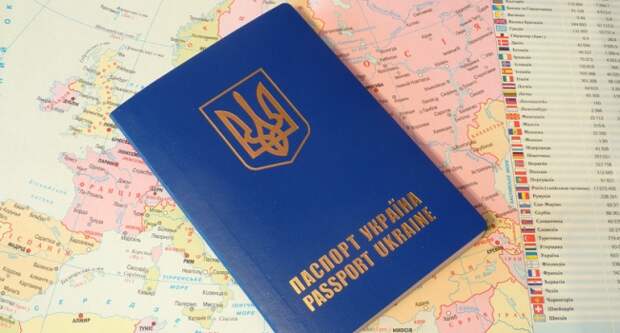 В Украине запущена дополнительная линия по изготовлению загранпаспортов