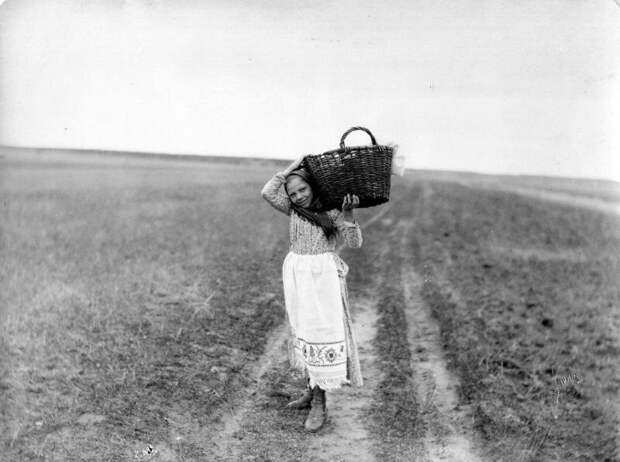 Крестьянская девочка Алексей Мазурин, 1900-е, МАММ/МДФ.