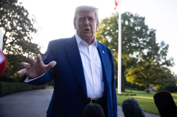 Трамп заявил, что США передают Киеву «некоторые оборонительные вооружения»