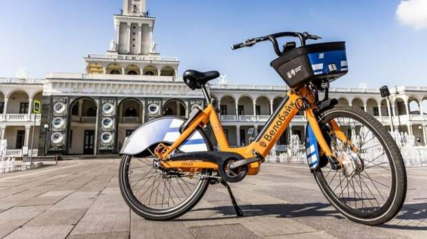 Владельцы билетов «Единый» и карт москвича для обучающихся могут бесплатно пользоваться услугами сервиса «Велобайк»