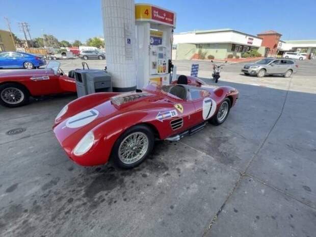 23. 40 миллионов долларов - Ferrari 250 Testa Rossa 23. 40 миллионов долларов - Ferrari 250 Testa Rossa