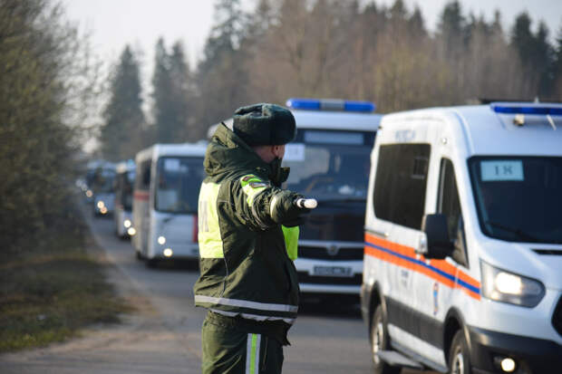 Инспекторы 100 ВАИ обеспечили безопасность передвижения парадных расчетов при подготовке и в ходе проведения Парада Победы