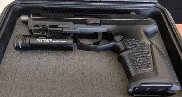 Разрабатываются бесшумные боеприпасы для российского пистолета "Удав"