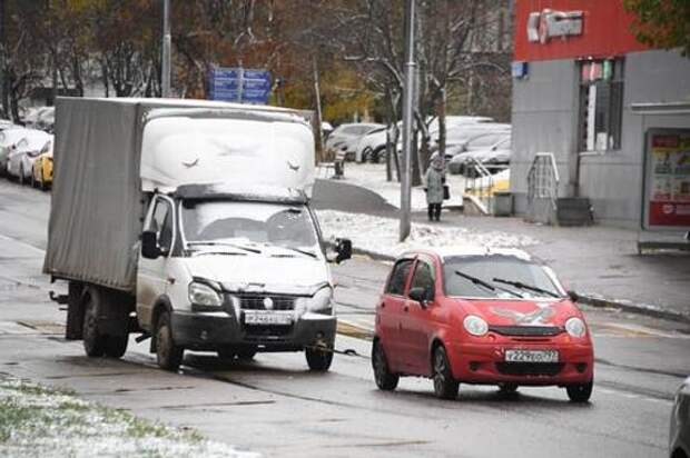 МЧС: в субботу в Москве ожидаются снежные заносы и гололедица
