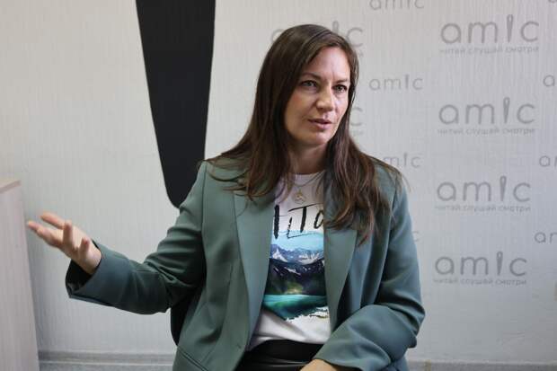 Художница Евгения Гайдарова / Фото: Екатерина Смолихина / amic.ru