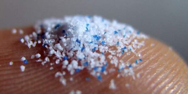 Невидимая угроза: как микропластик стал тихим убийцей миллионов людей